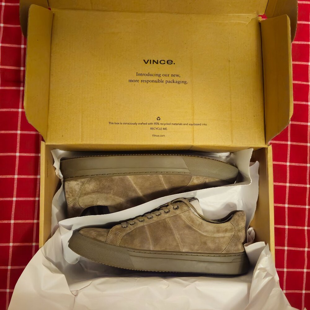 New Vince Larsen Suede 9.5 Mens